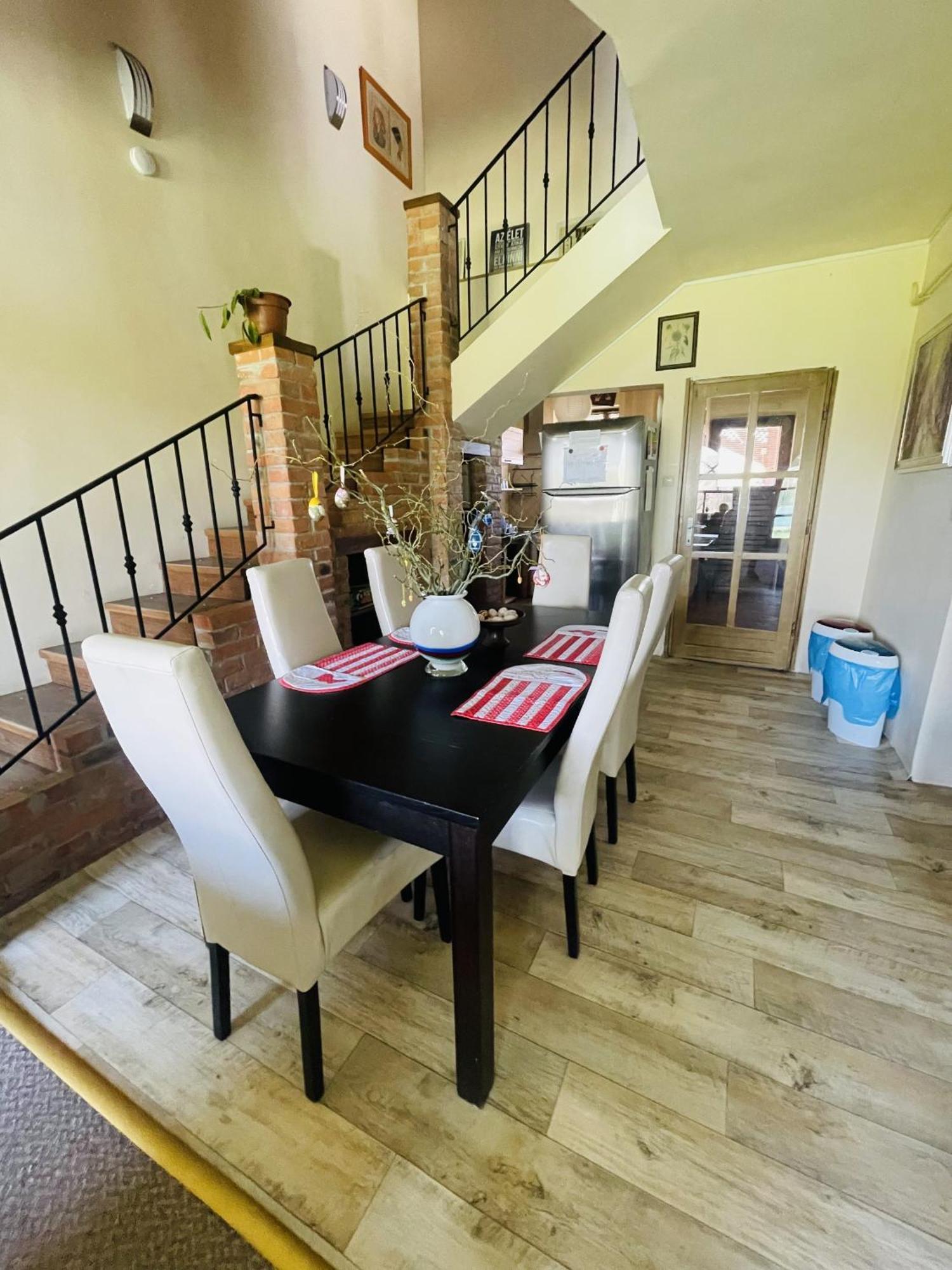 Greenpark Garden Villa Family Apartments Near Tokaj Серенч Екстер'єр фото